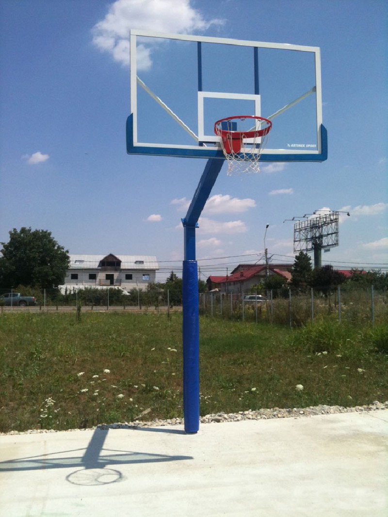 Inground basketball hoop