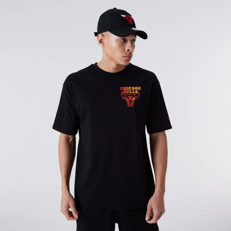 Chicago Bulls NBA Infill Logo Black Oversized T-Shirt