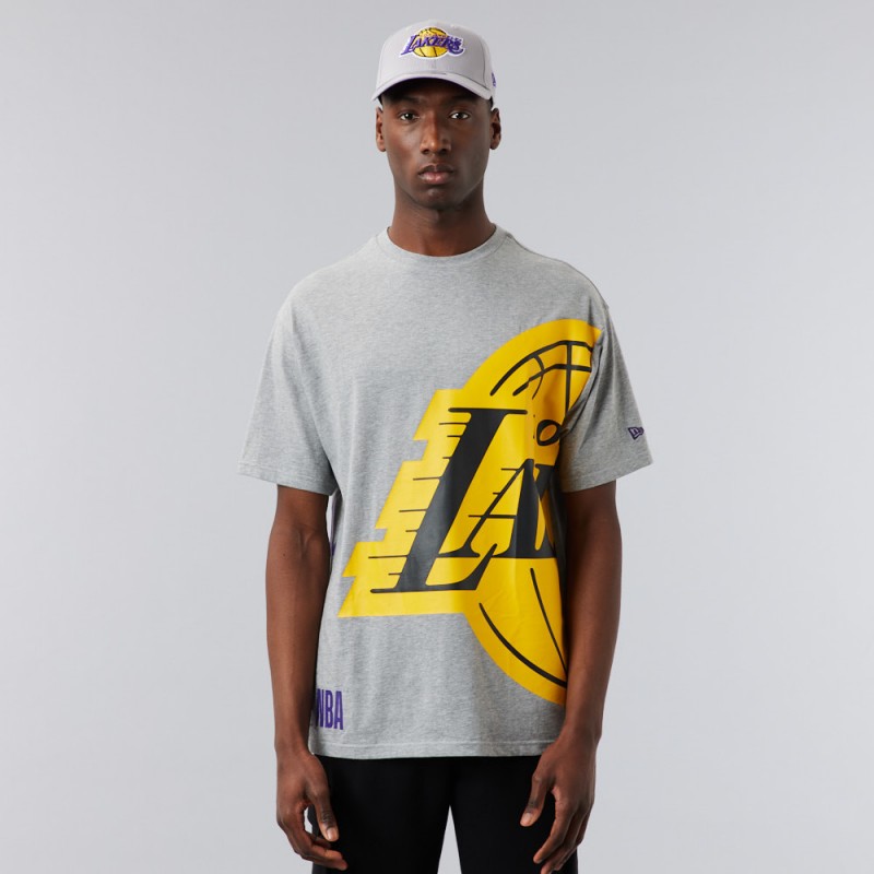 helpen Afvoer verliezen NEW ERA NBA Los Angeles Lakers oversize side logo Tee